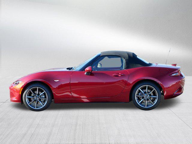 2023 mazda mx-5 miata grand touring