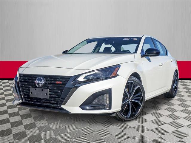 2023 nissan altima sr fwd