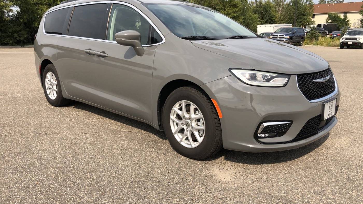 2022 chrysler pacifica touring l