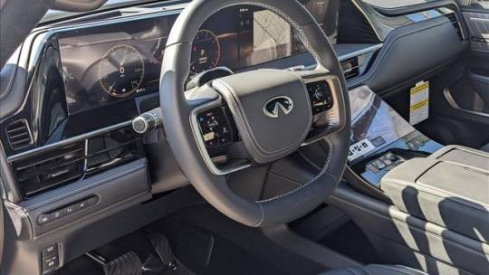 2025 Infiniti QX80