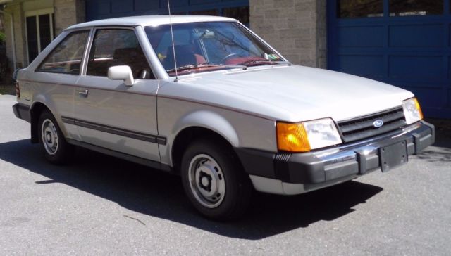 1986 ford escort 1 owner 47k miles garage kept nice condition current inspection
