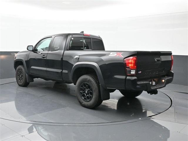 2021 toyota tacoma sr