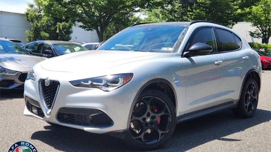 2024 Alfa Romeo Stelvio