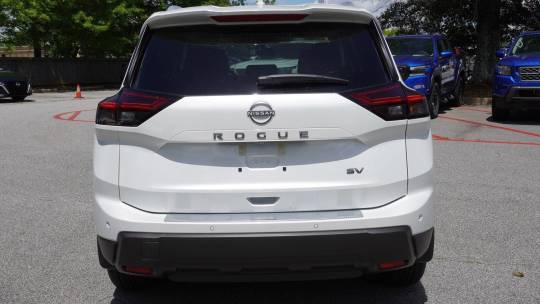 2024 Nissan Rogue sv