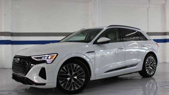 2024 Audi Q8 e-tron