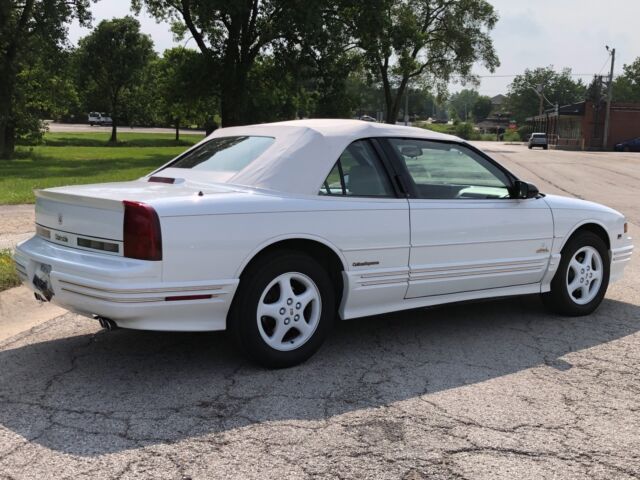 1994 oldsmobile cutlass, white with 76,072 miles available now!