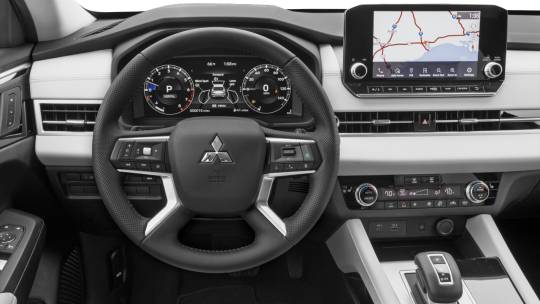 2024 Mitsubishi Outlander