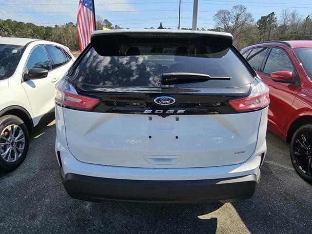 2024 ford edge se