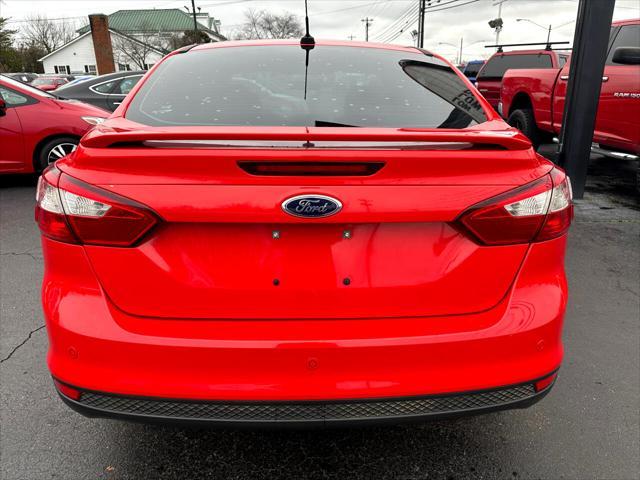 2014 ford focus se