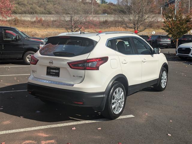 2022 nissan rogue sport sv