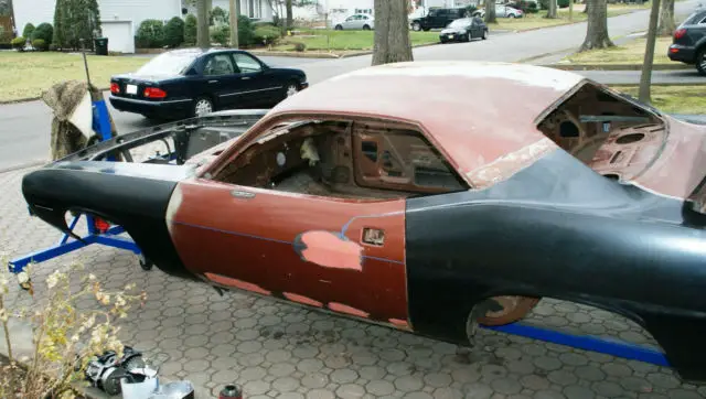1970 plymouth barracuda 383 4sp cuda 318 340 360 426 440 hemi coupe 4spd