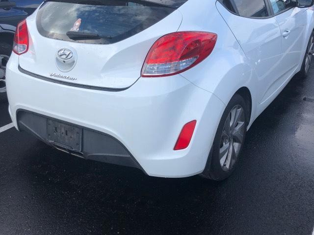 2016 hyundai veloster base 3dr coupe dct w/yellow accent interior for sale in reno, nevada