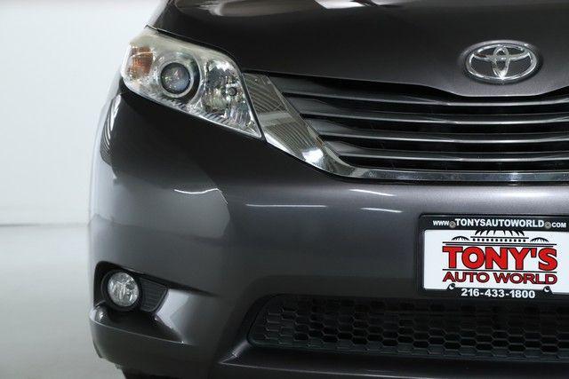 2012 toyota sienna xle