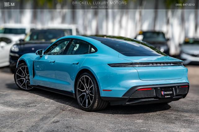 2024 porsche taycan base