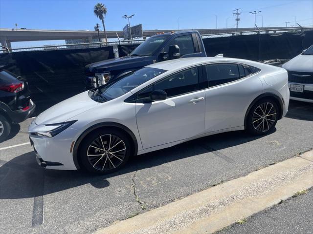 2024 toyota prius xle
