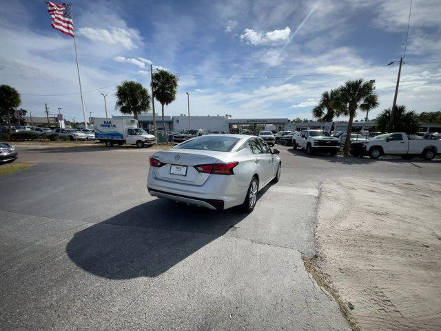 2024 nissan altima s fwd
