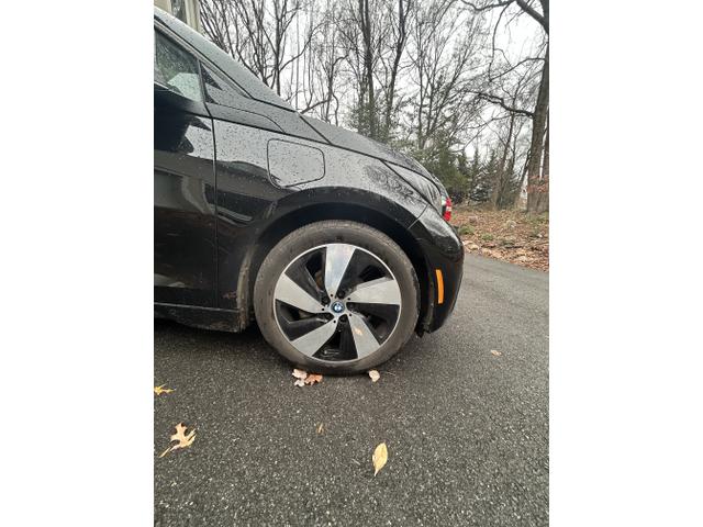 2016 bmw i3 base w/range extender