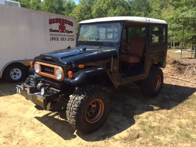 1974 toyota landcruiser fj40 classic 4wd