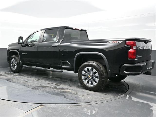 2023 chevrolet silverado 2500hd 4wd crew cab standard bed custom