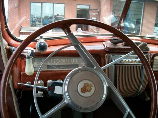 1941 packard 110 4 dr