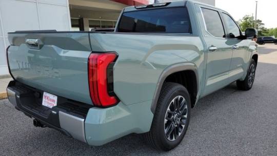 new 2024 toyota tundra hybrid limited crewmax 5.5' bed 2wd