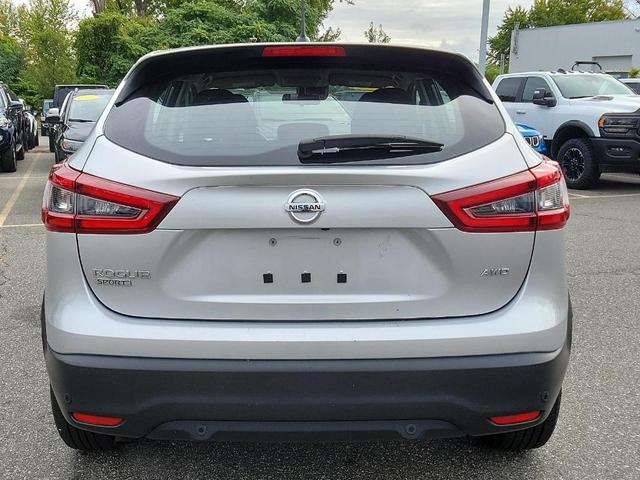 2022 nissan rogue sport s