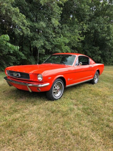 1965 ford mustang fastback 2+2 289 v8 air cond. pwr steer & brakes solid car