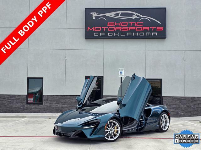 2023 mclaren artura performance