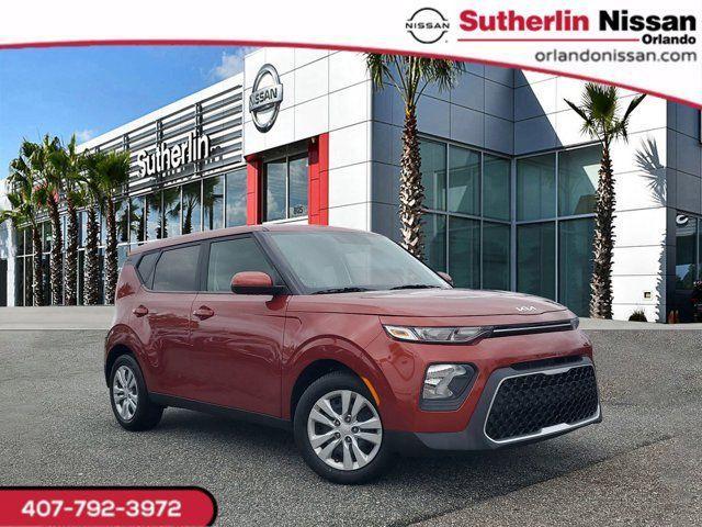 2022 kia soul lx