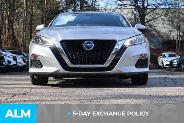 2022 nissan altima 2.5 sv
