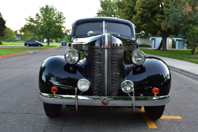 beautiful restored 1937 pontiac deluxe 224 sedan