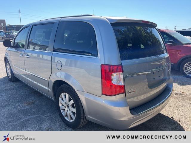 2015 chrysler town & country touring