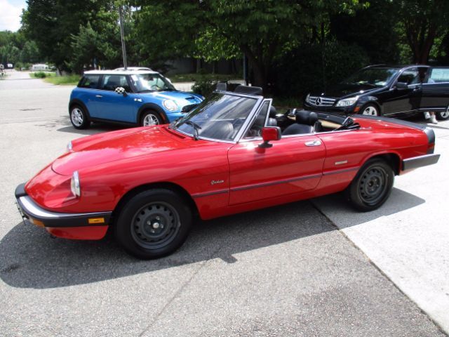 1989 alfa romeo spider graduate60,809 miles red convertible 2-dr 2.0l l4 sohc 8v