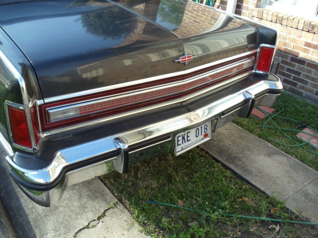 1976 lincoln town car
