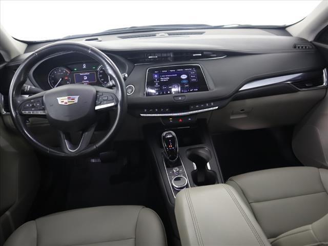 2022 cadillac xt4 luxury