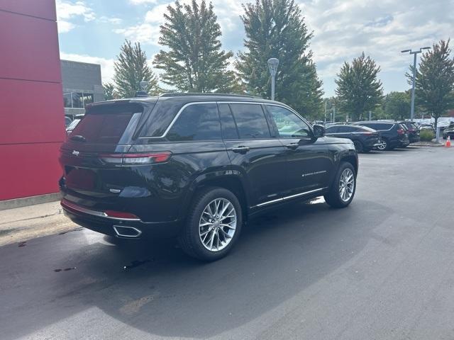 2024 jeep grand cherokee summit