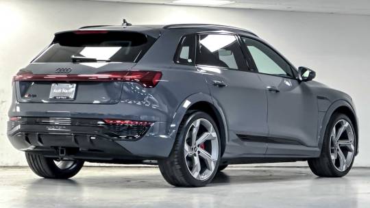 2024 Audi SQ8 e-tron