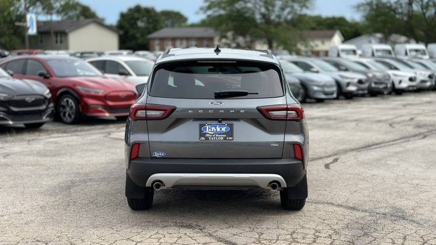 2024 ford escape plug-in hybrid phev