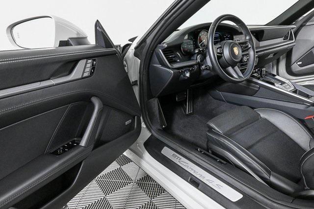 2020 porsche 911 carrera 4s cabriolet