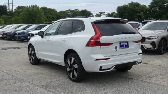 2025 Volvo XC60