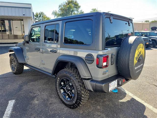 2023 jeep wrangler 4xe base