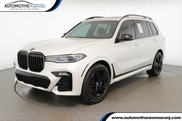2022 bmw x7 m50i