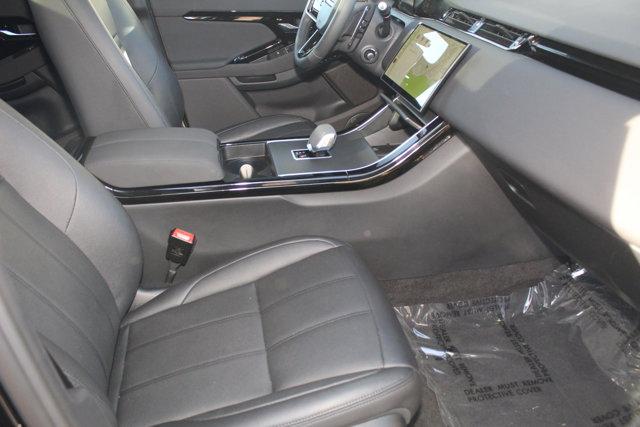 2024 land rover range rover evoque dynamic se