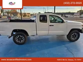 2019 toyota tacoma sr