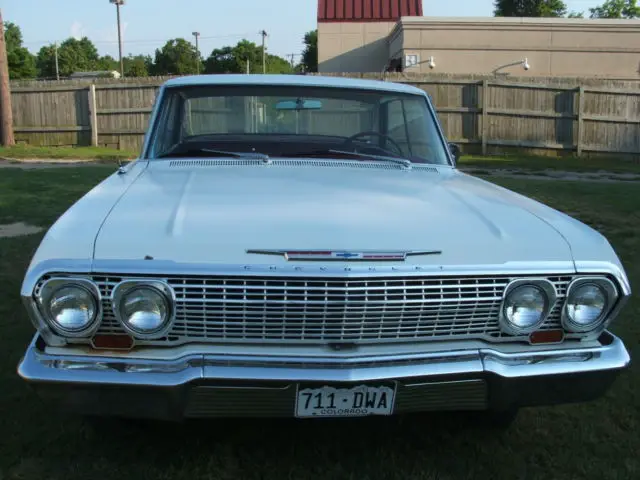 1963 chevrolet 4-door hardtop v8 automatic