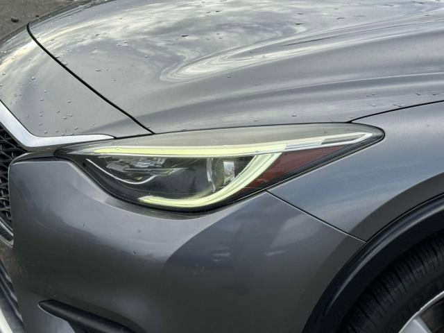 2018 infiniti qx30 luxury