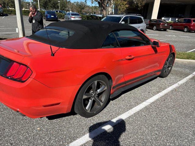 2015 ford mustang v6