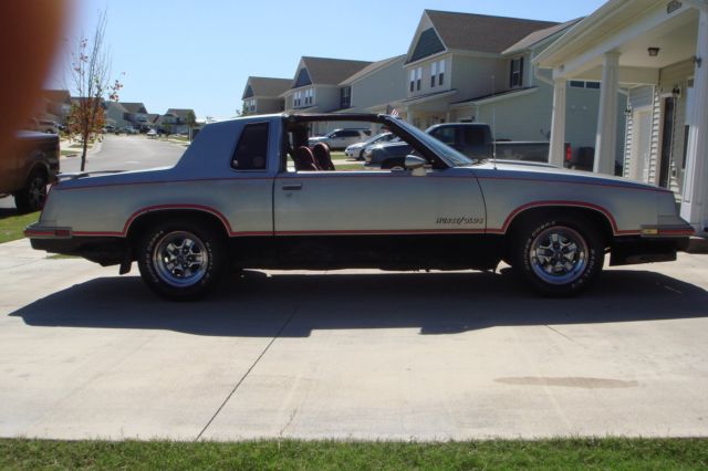 1984 oldsmobile cutlass hurst edition lightning rod shifters