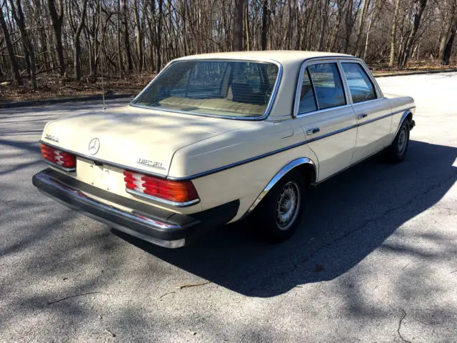 1980 mercedes benz 300d 40k miles one owner light ivory investment grade