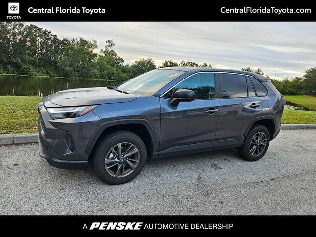 2023 toyota rav4 le